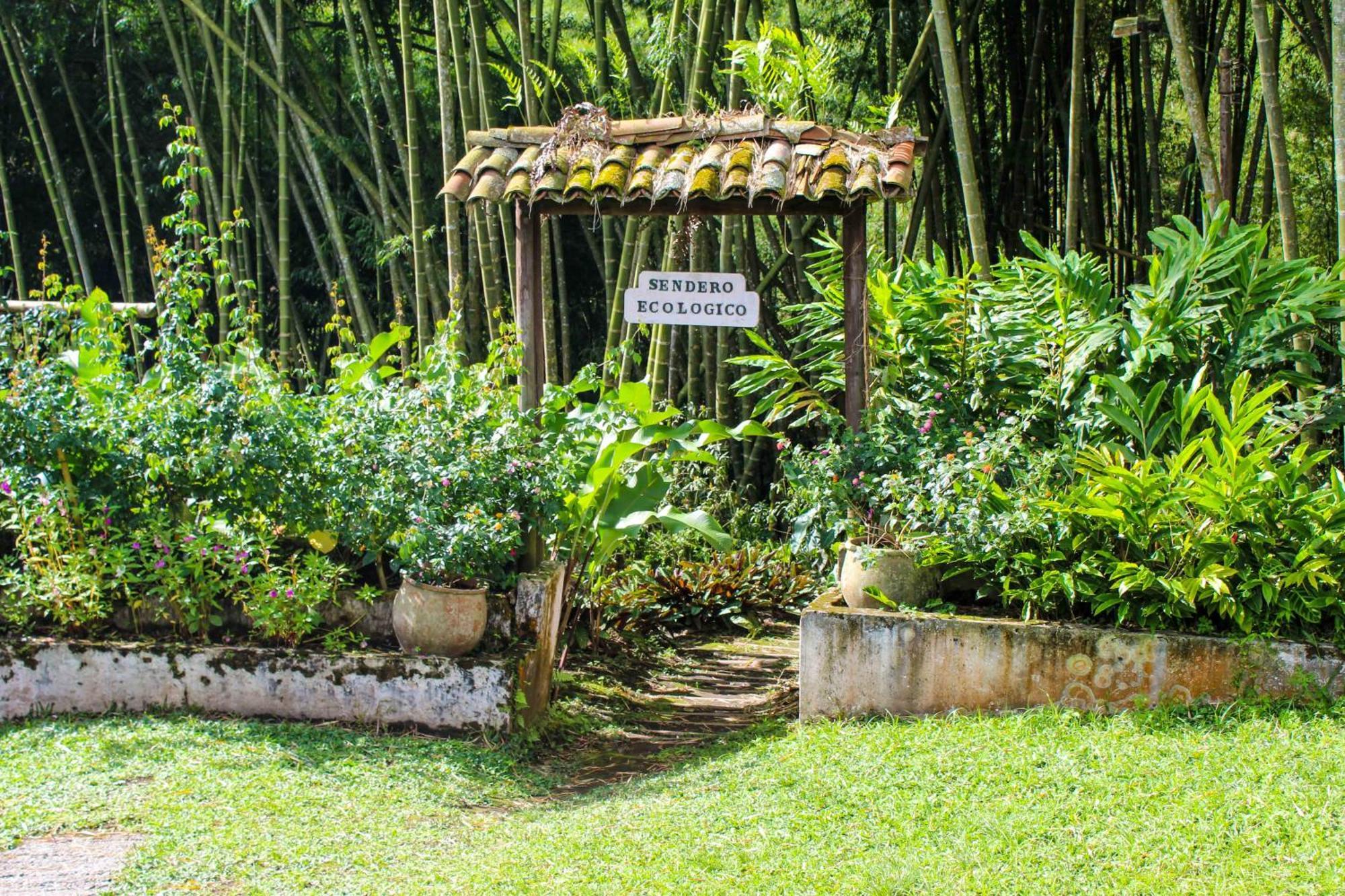 Hotel Campestre La Floresta Puerto Espejo Dış mekan fotoğraf