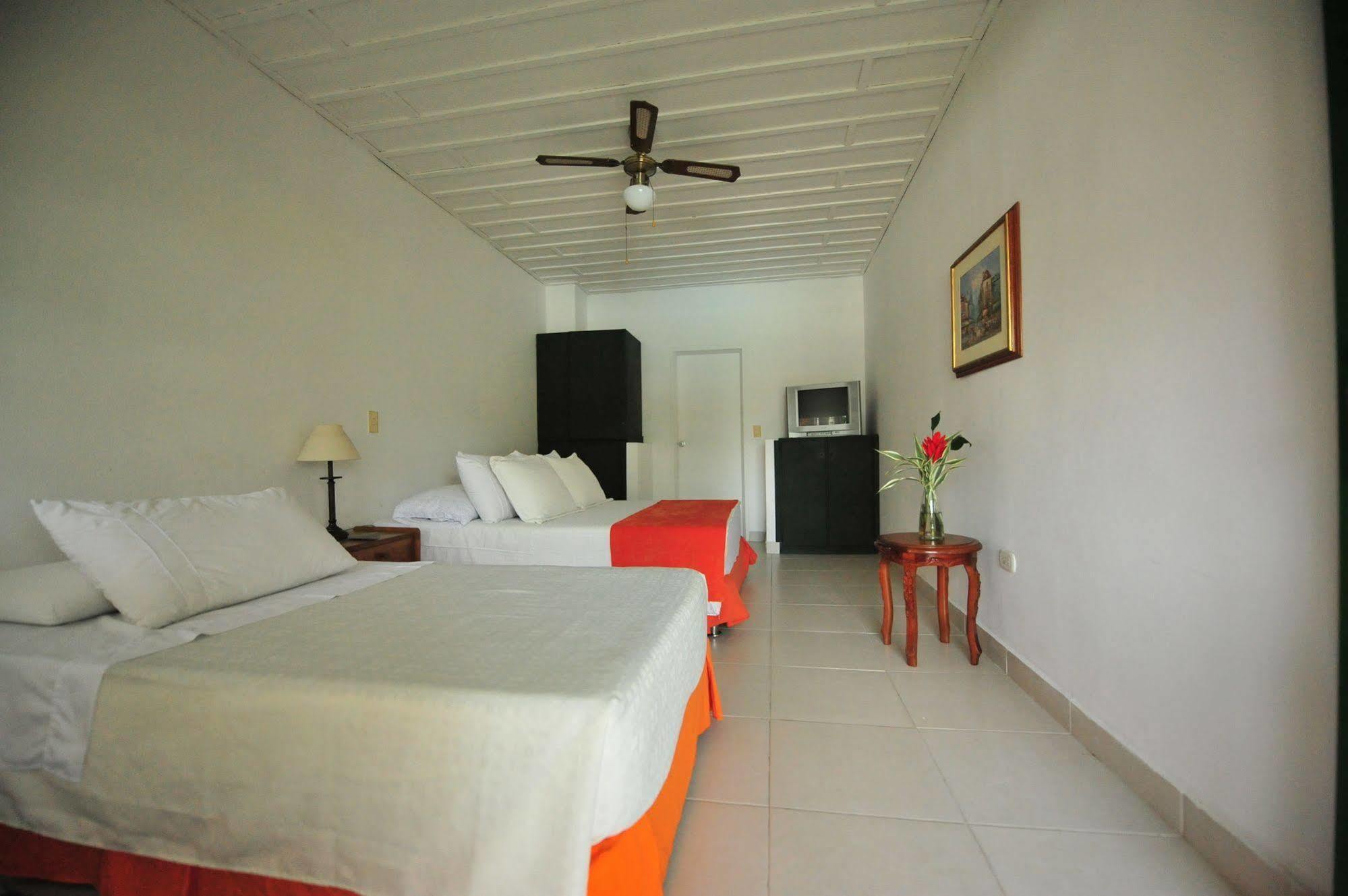 Hotel Campestre La Floresta Puerto Espejo Dış mekan fotoğraf